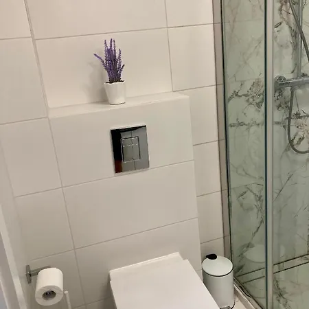 Apartament Nr 10 - Wakacyjna 5 *