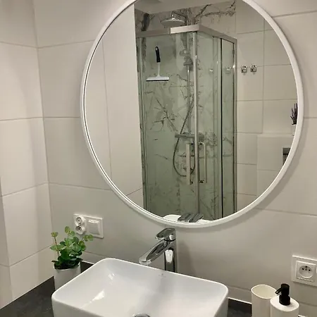 Nr 10 - Wakacyjna 5 Apartman *