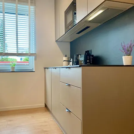 Nr 10 - Wakacyjna 5 Mielno