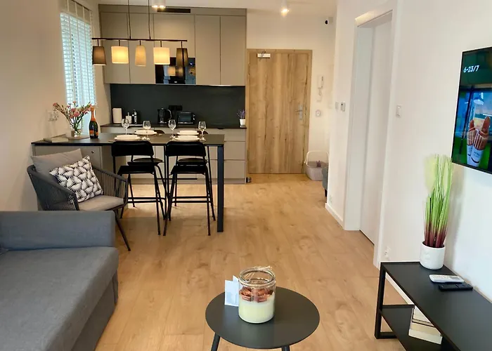 Nr 10 - Wakacyjna 5 Mielno