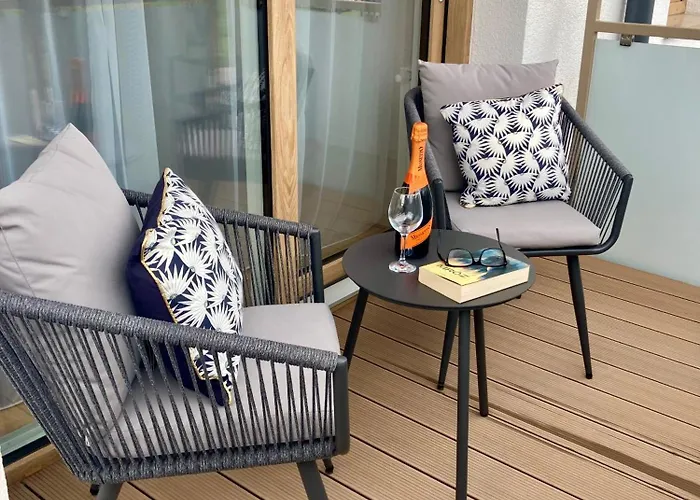 Apartment Nr 10 - Wakacyjna 5 *